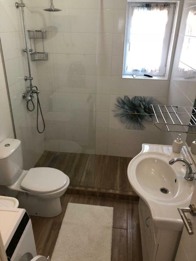 Nyaraló Franov With Pool, 10 Min From The Old Town Of